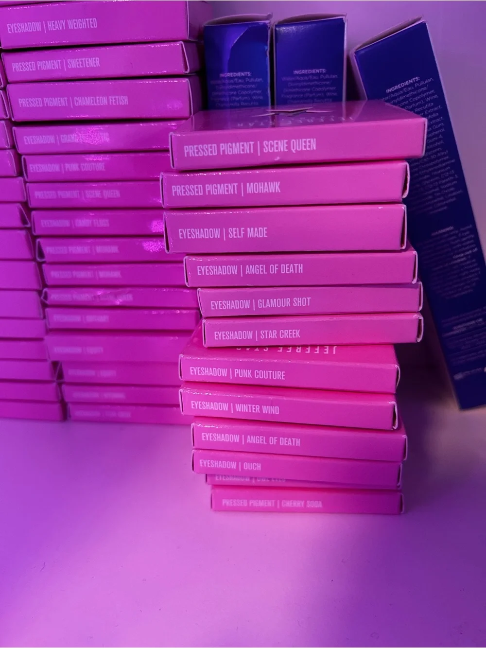Jeffree Star Eyeshadow & Contour Compact Assortment bundle of colors  set of 4